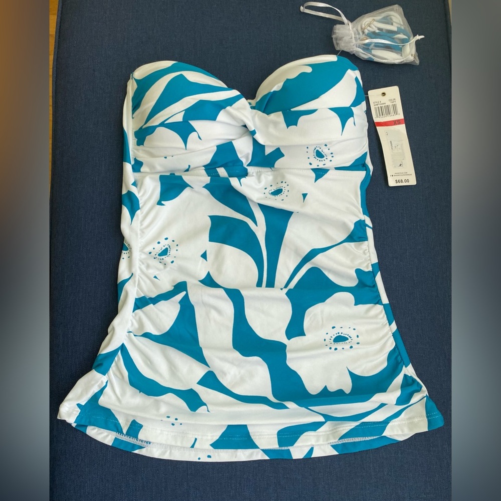 NWT Anne Cole Women’s Swim Top, Size XS